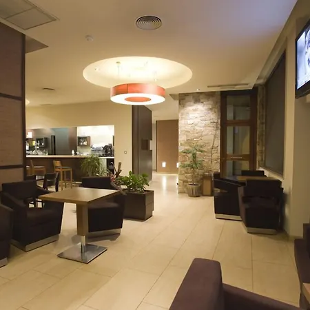 Mar De Plata Hotel *